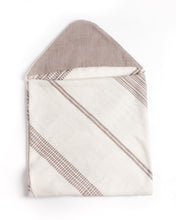 Load image into Gallery viewer, Hooded Baby Towel